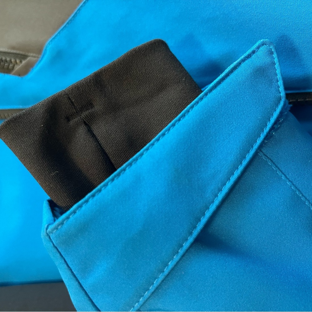 SPYDER WATERPROOF INSULATED SKI JACKET - Picture 5 of 7